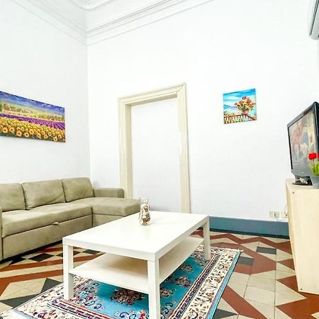 San Giuliano'S Street - Holiday Home Катания Екстериор снимка