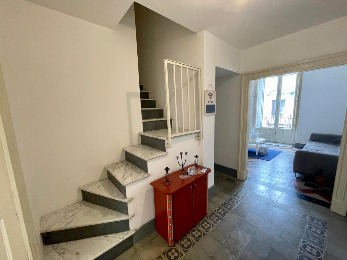 San Giuliano'S Street - Holiday Home Катания Екстериор снимка