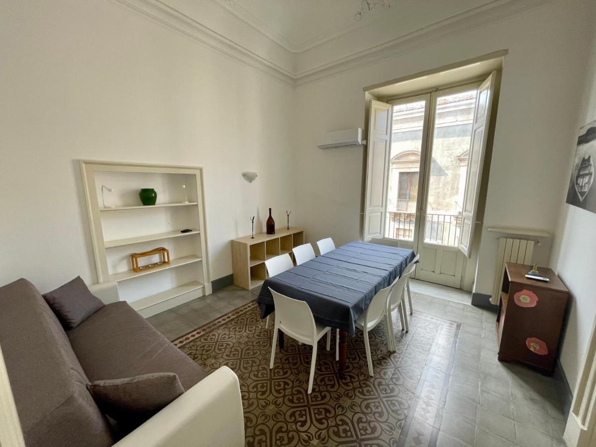 San Giuliano'S Street - Holiday Home Катания Екстериор снимка