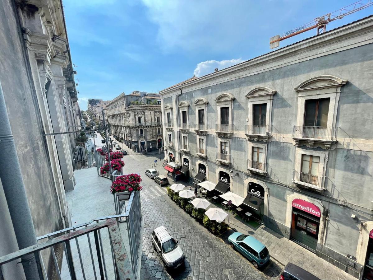 San Giuliano'S Street - Holiday Home Катания Екстериор снимка
