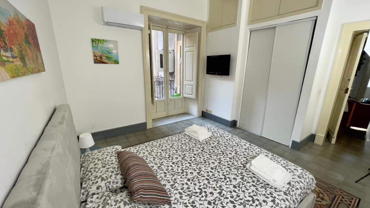 San Giuliano'S Street - Holiday Home Катания Екстериор снимка