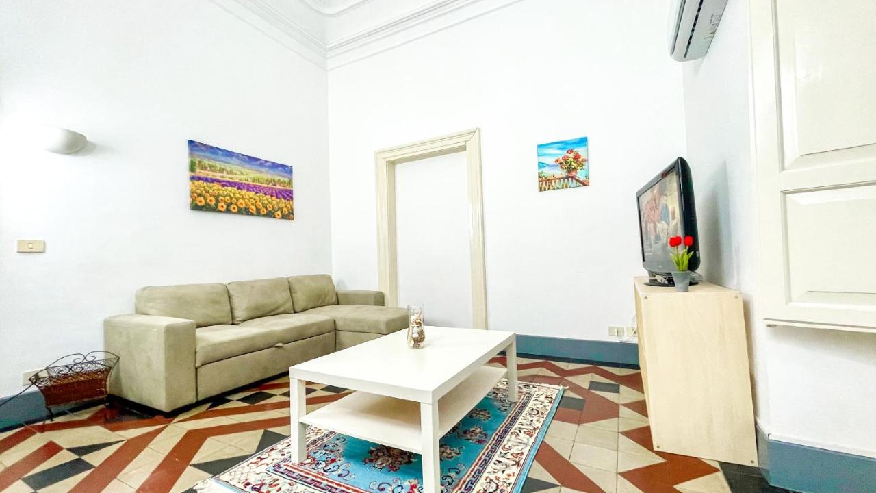 San Giuliano'S Street - Holiday Home Катания Екстериор снимка