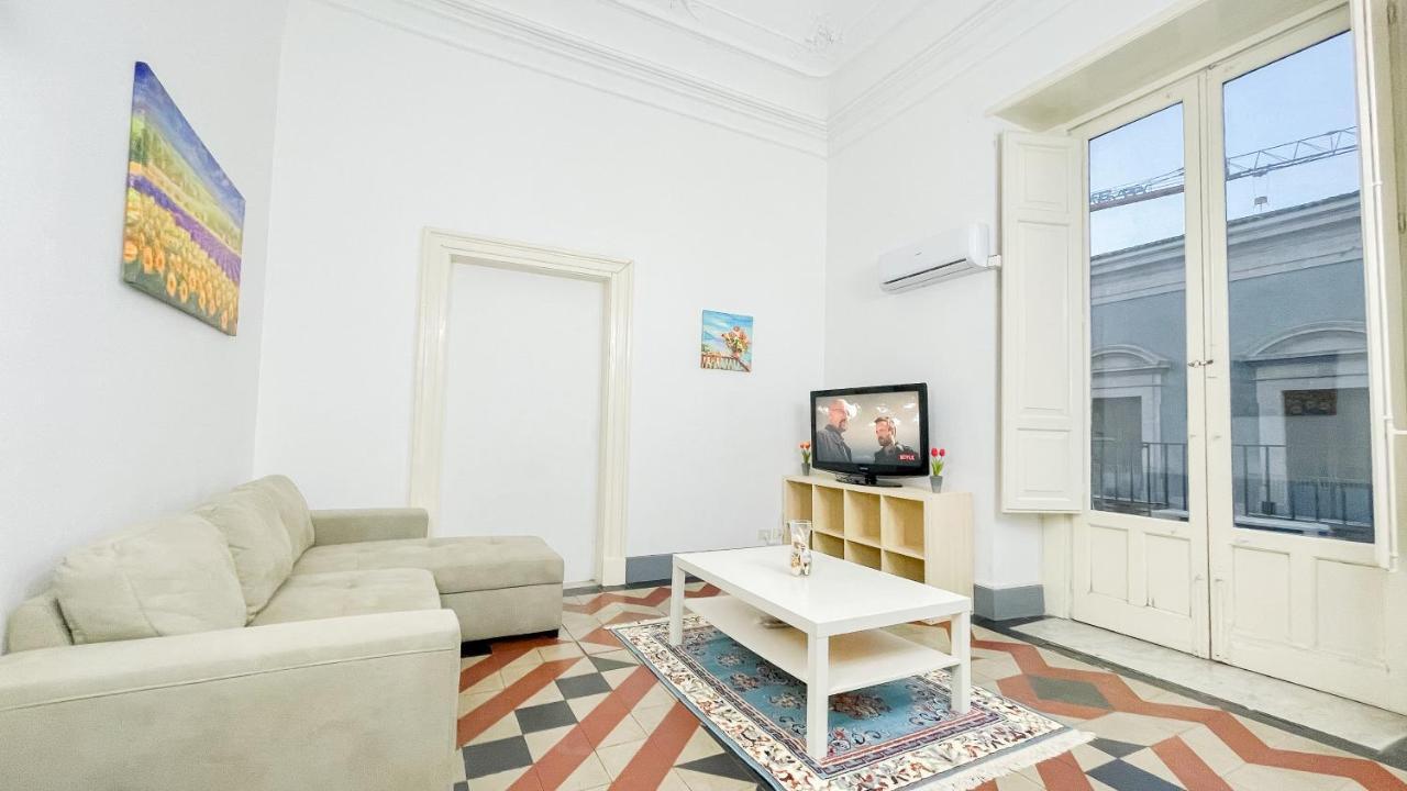 San Giuliano'S Street - Holiday Home Катания Екстериор снимка