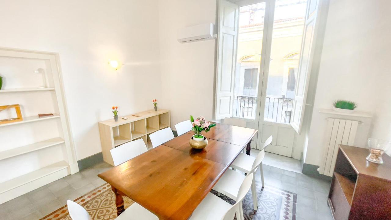 San Giuliano'S Street - Holiday Home Катания Екстериор снимка